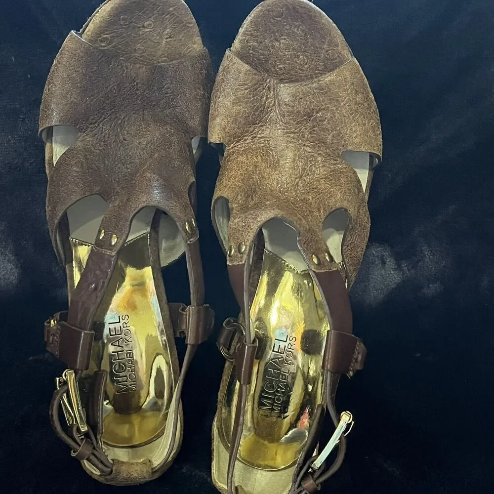 Michael‎ Kors Women’s Briyette Wedge Sandals Sz 8.5 Mocha Brown Leather Buckle